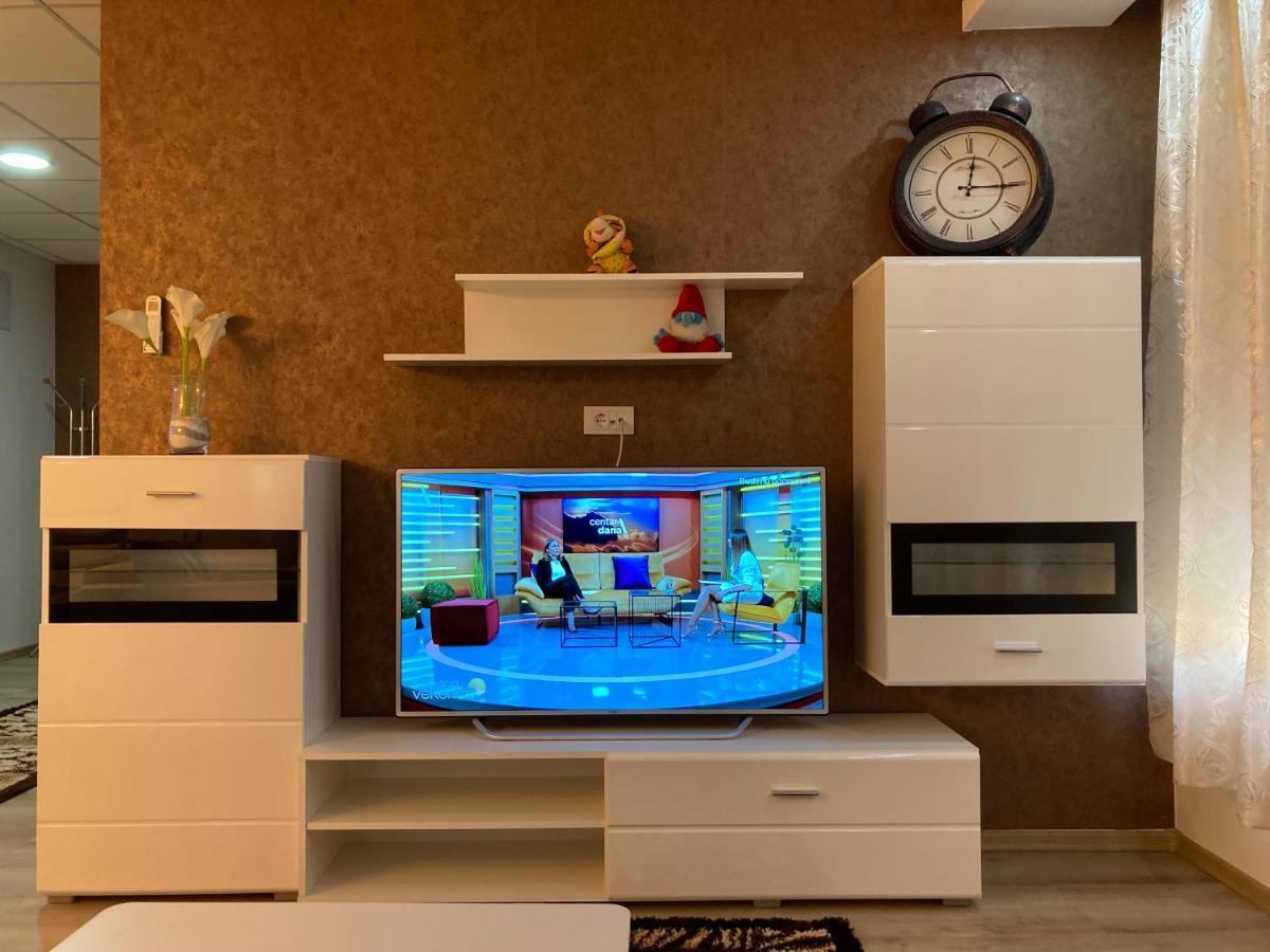 Gradiska Apartment Luaran gambar