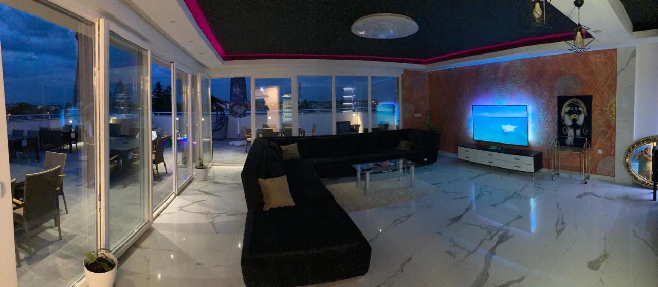 Gradiska Apartment Luaran gambar