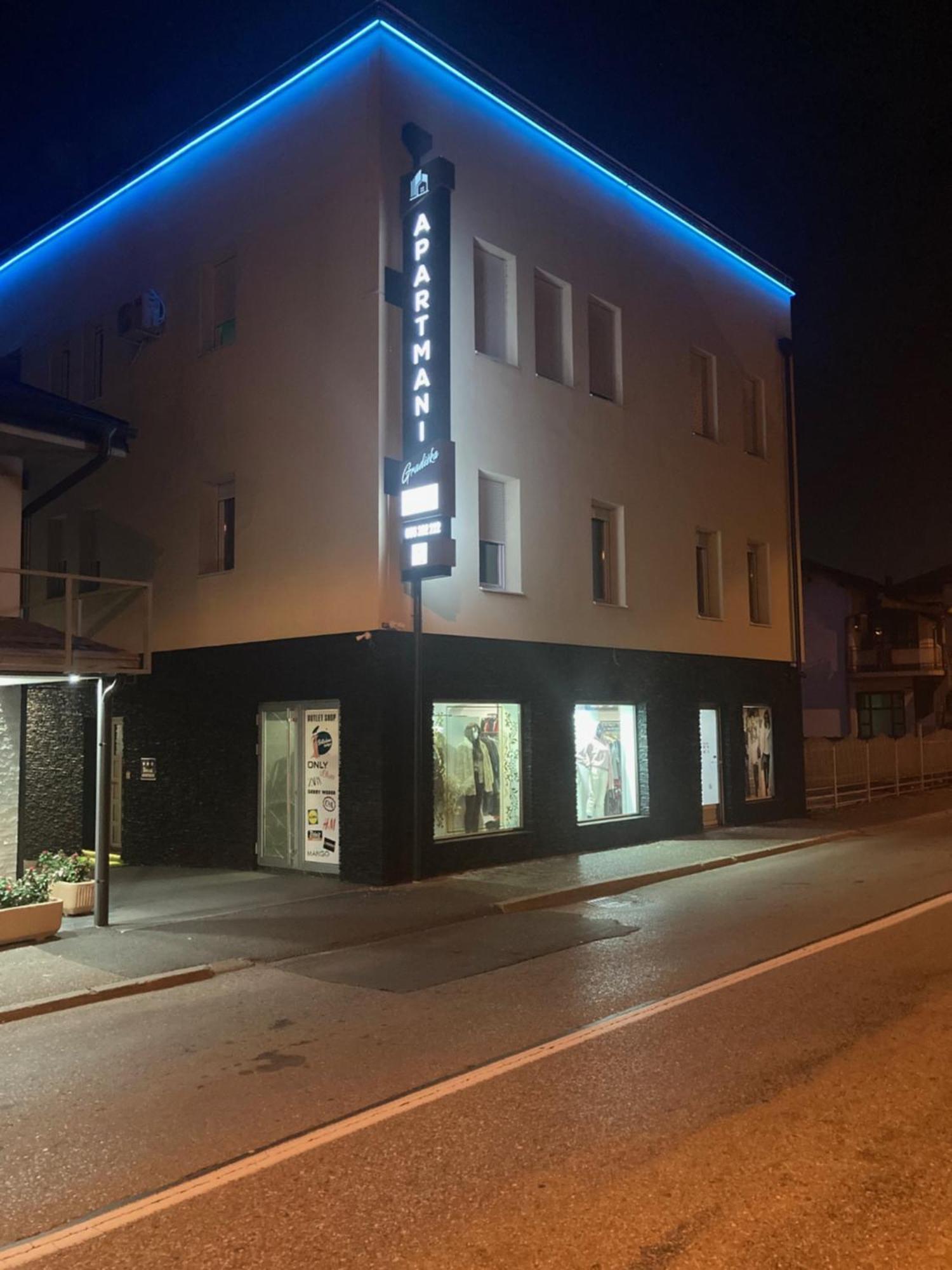 Gradiska Apartment Luaran gambar