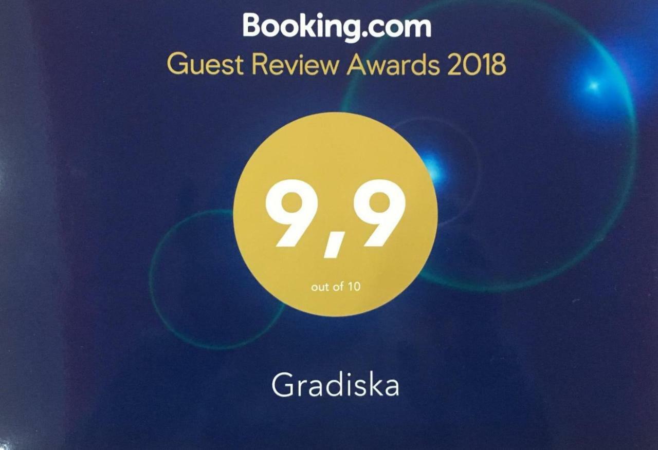 Gradiska Apartment Luaran gambar